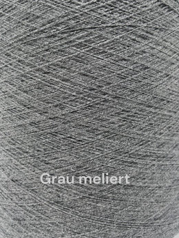 Grau meliert