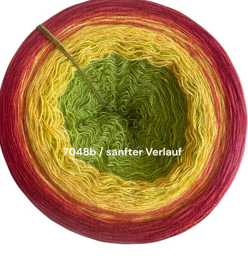 Beeren - Strawberry tree 2025 - 7048 - Bobbel mit Farbverlauf - 3, 4 oder 5 Fäden, auch als Pullover- oder Decken Set